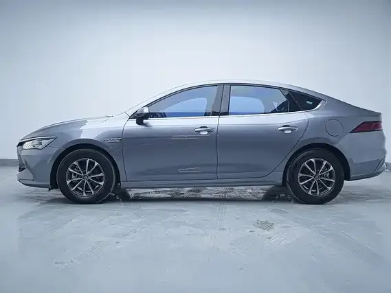 BYD Qin PLUS — Фото автомобиля 3