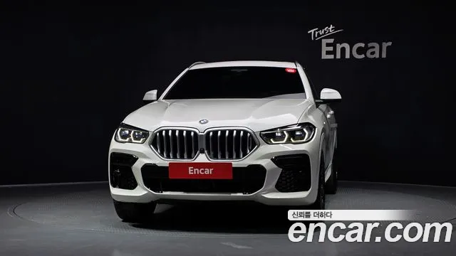 BMW X6 xDrive40i M Sport — Фото автомобиля 3