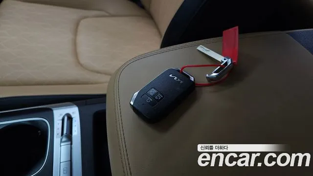 Kia Carnival 4th Gen — Фото автомобиля 22