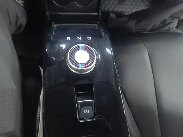 Geely Geometry E Firefly — Фото автомобиля 13