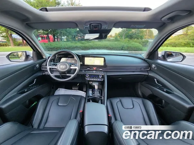 Hyundai AVANTE Новый Avante (CN7) 1.6 LPi (Для проката) — Фото автомобиля 15
