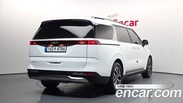 Kia Canival Carnival 4 поколение Дизель 9 мест Signature — Фото автомобиля 2