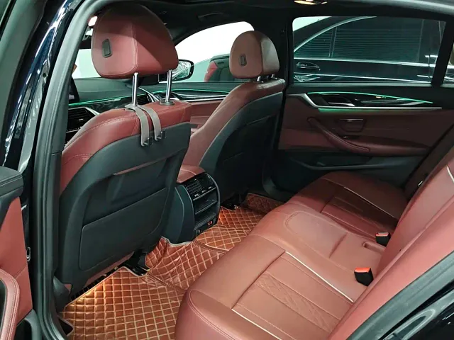 BMW 5 Series — Фото автомобиля 9