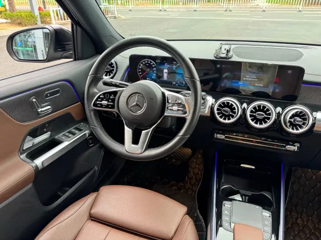 Mercedes-Benz GLB-Class — Фото автомобиля 6