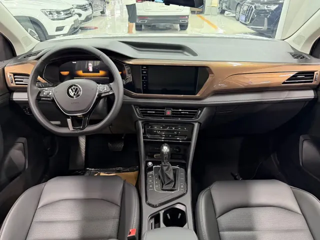 Volkswagen Tharu — Фото автомобиля 7