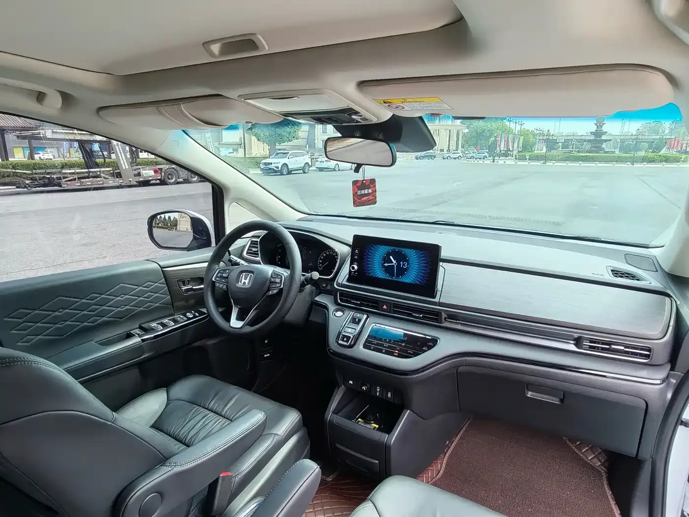 Honda Elysion 2024 2.0L e:HEV Luxury Edition — Фото автомобиля 19