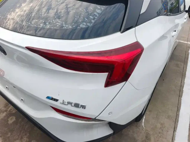 Buick Velite 6 — Фото автомобиля 7