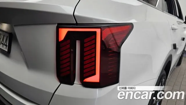 Kia Sorento — Фото автомобиля 8