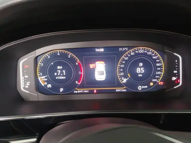 Volkswagen Passat — Фото автомобиля 14