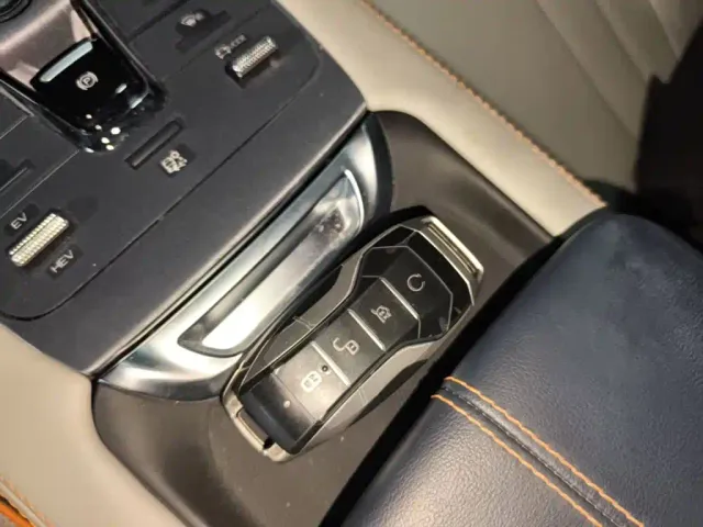 BYD Song PLUS — Фото автомобиля 8