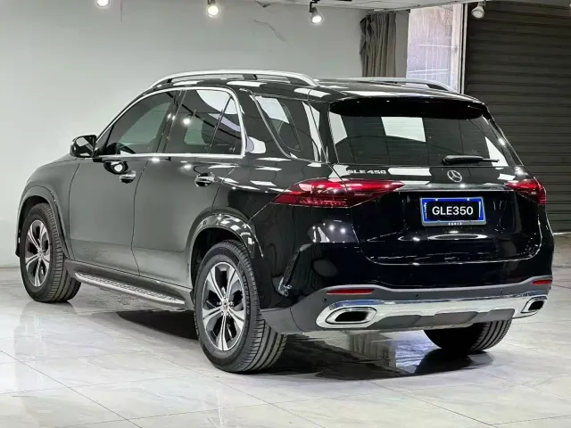 Mercedes-Benz GLE-Class — Фото автомобиля 10