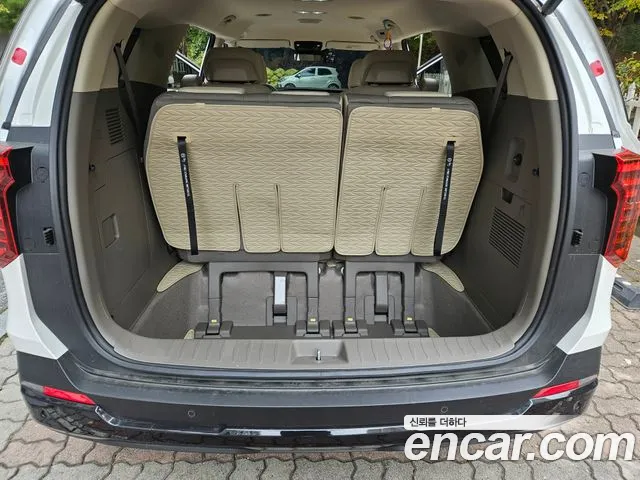 Kia Carnival 4th Gen — Фото автомобиля 9