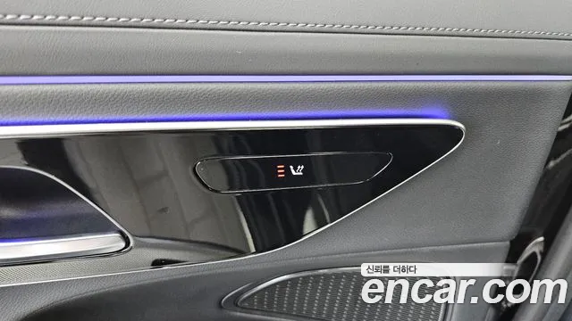Mercedes-Benz E-Class — Фото автомобиля 27