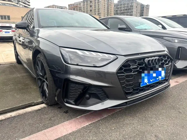 Audi A4L — Фото автомобиля 2