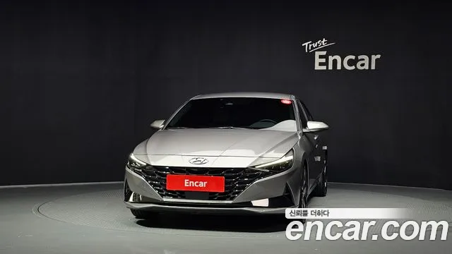 Hyundai Avante CN7 — Фото автомобиля 3