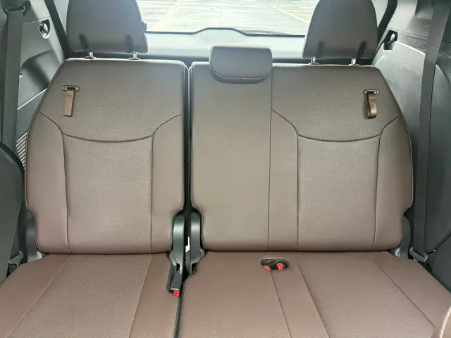 Toyota Sienna — Фото автомобиля 15