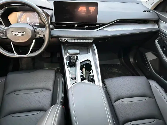 Geely Xingrui — Фото автомобиля 13