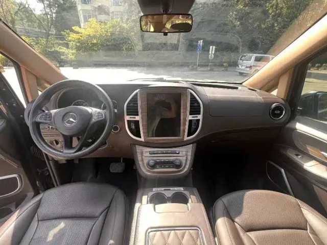 Mercedes-Benz Vito — Фото автомобиля 16