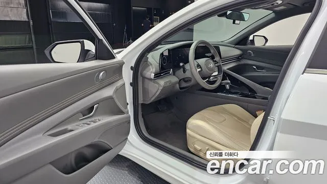 Hyundai AVANTE Новый Avante (CN7) — Фото автомобиля 8
