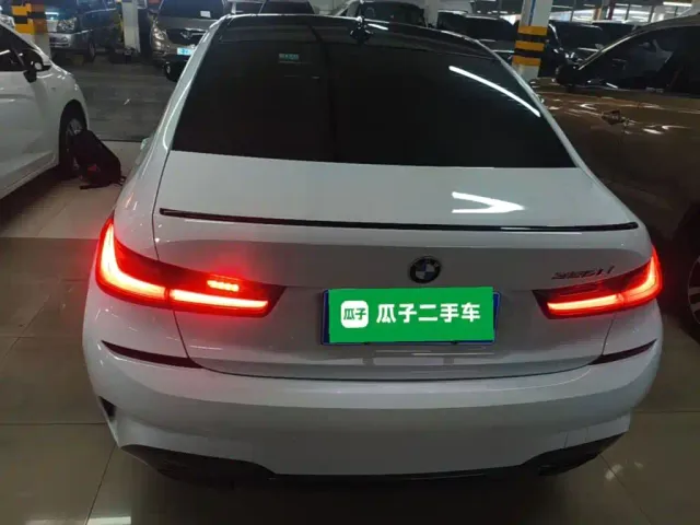 BMW 3 Series — Фото автомобиля 5