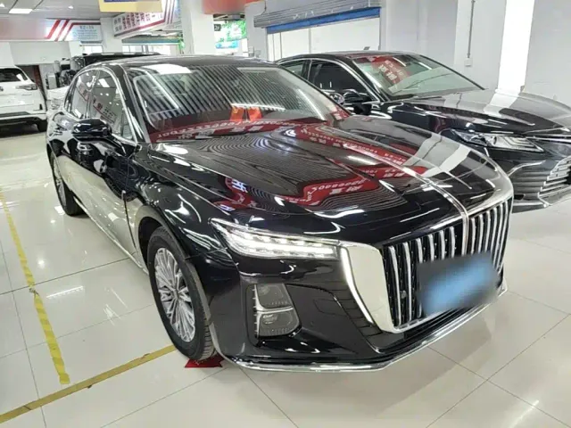 Hongqi H5 — Фото автомобиля 3