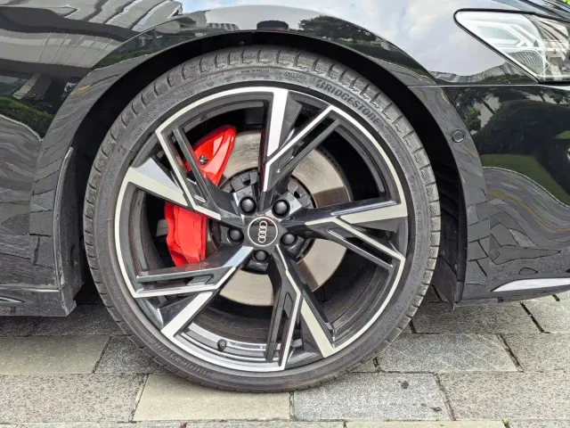Audi A7 — Фото автомобиля 4