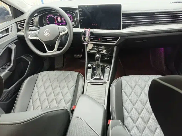 Volkswagen Sagitar — Фото автомобиля 11