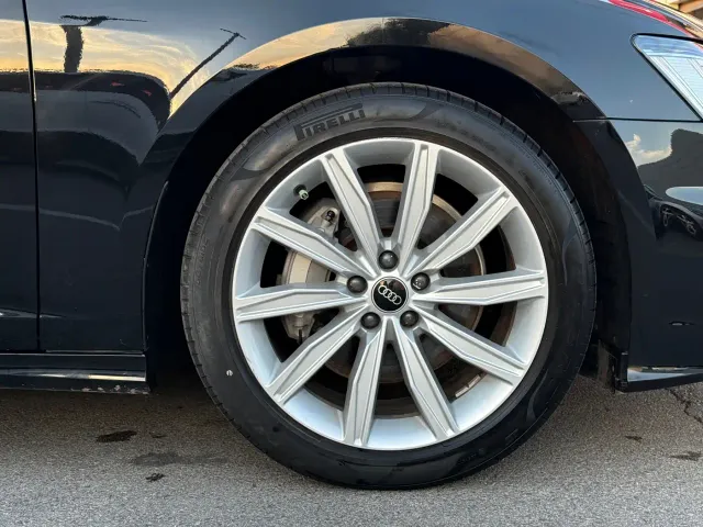 Audi A6L — Фото автомобиля 16