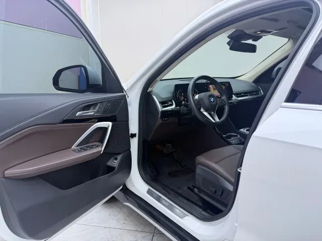 BMW X1 — Фото автомобиля 7