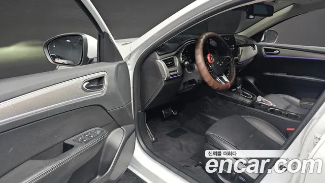 Renault Korea XM3 — Фото автомобиля 15