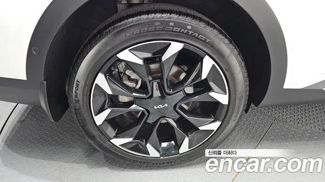 Kia Sorento Новый Sorento 4 поколение Бензин 2.5T 2WD — Фото автомобиля 5