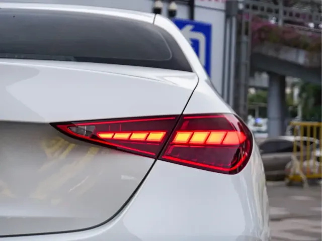 Mercedes-Benz C-Class — Фото автомобиля 7