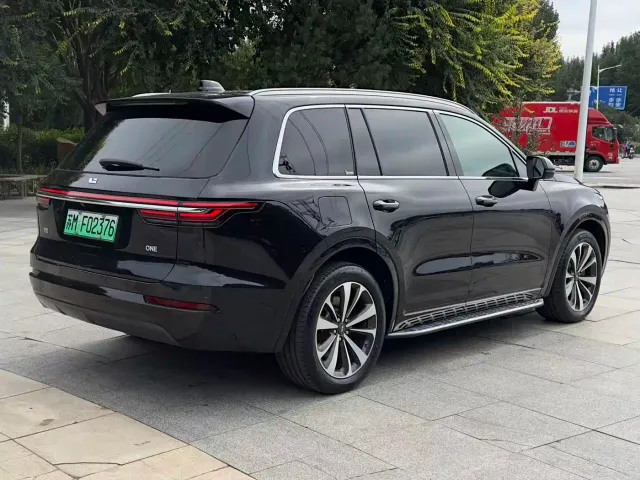 Li Auto ONE — Фото автомобиля 10