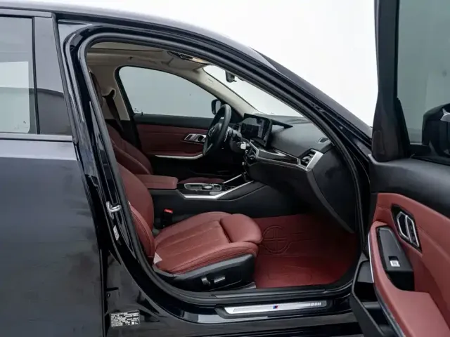 BMW 3 Series — Фото автомобиля 7