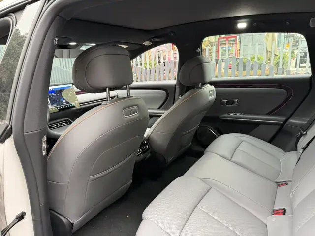 Changan Qiyuan A06 — Фото автомобиля 11