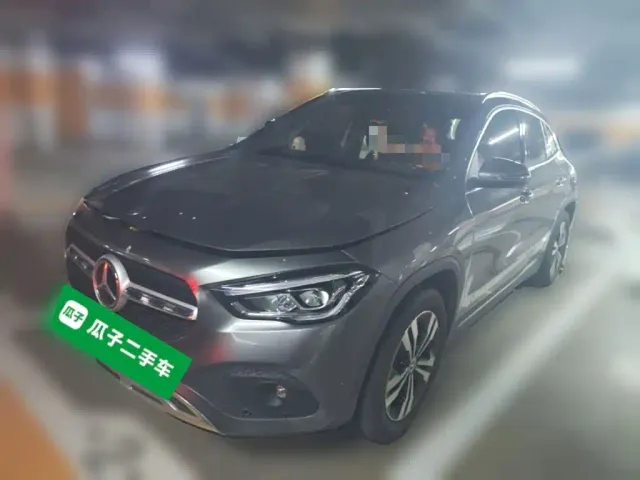 Фотография автомобиля — Mercedes-Benz GLA-Class
