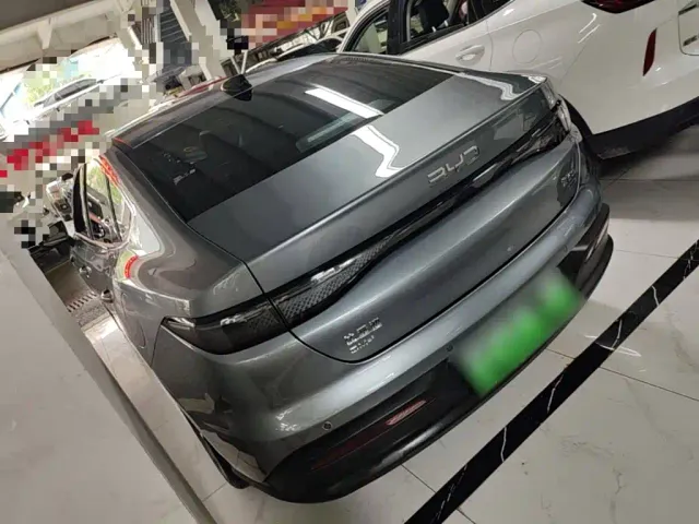 BYD Seal 05 DM-i — Фото автомобиля 4