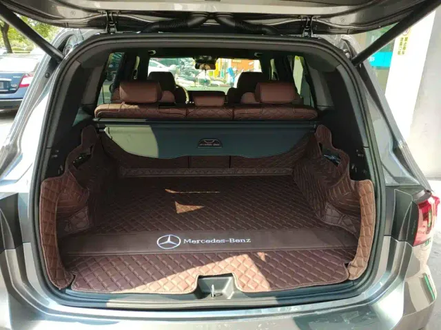 Mercedes-Benz EQB — Фото автомобиля 13