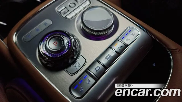 Genesis G90 Бензин 3.5 Turbo 2WD — Фото автомобиля 9