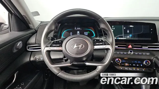 Hyundai AVANTE — Фото автомобиля 13