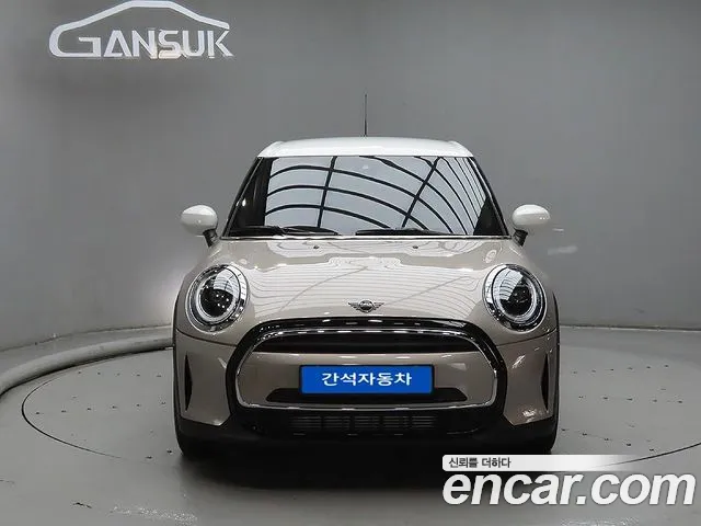 Фотография автомобиля — MINI Cooper