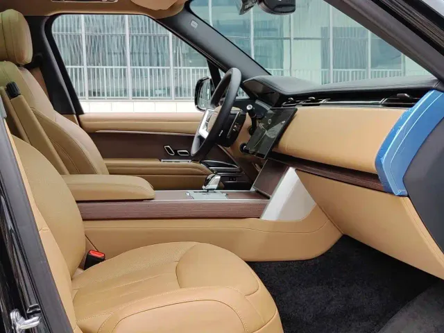 Land Rover Range Rover — Фото автомобиля 16