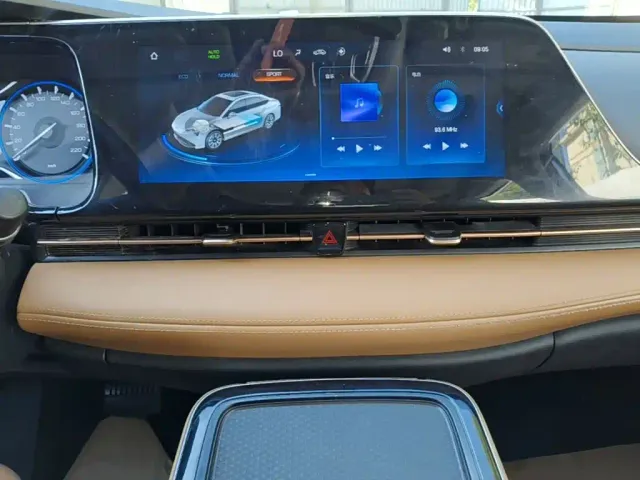 GAC Aion S Plus — Фото автомобиля 12