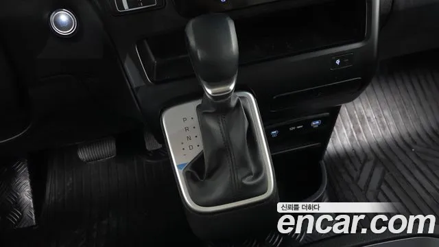 Hyundai Staria — Фото автомобиля 12