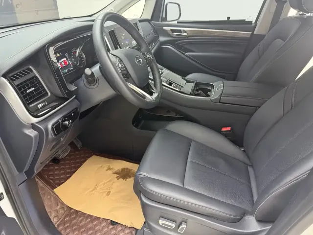 GAC Trumpchi M8 — Фото автомобиля 8