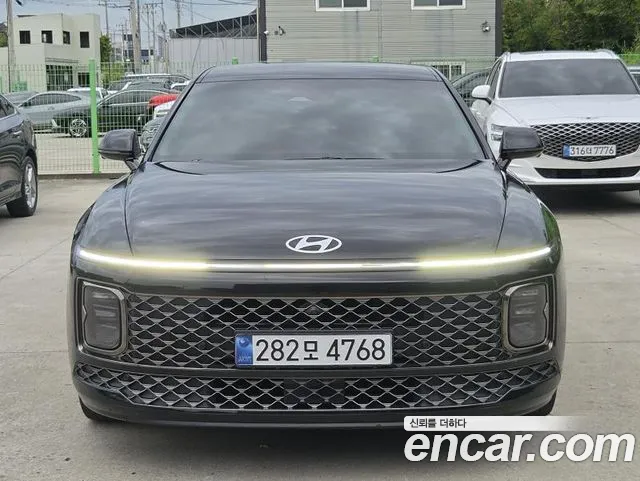 Hyundai Grandeur Grandeur (GN7) 2.5 Бензин 2WD — Фото автомобиля 2