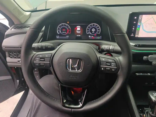 Honda Accord — Фото автомобиля 15