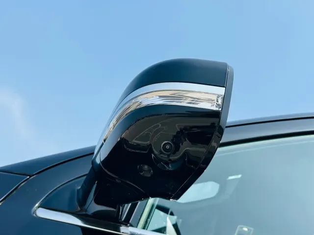 Lincoln Navigator — Фото автомобиля 10