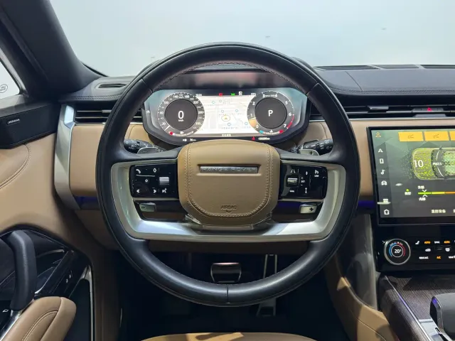 Land Rover Range Rover — Фото автомобиля 15