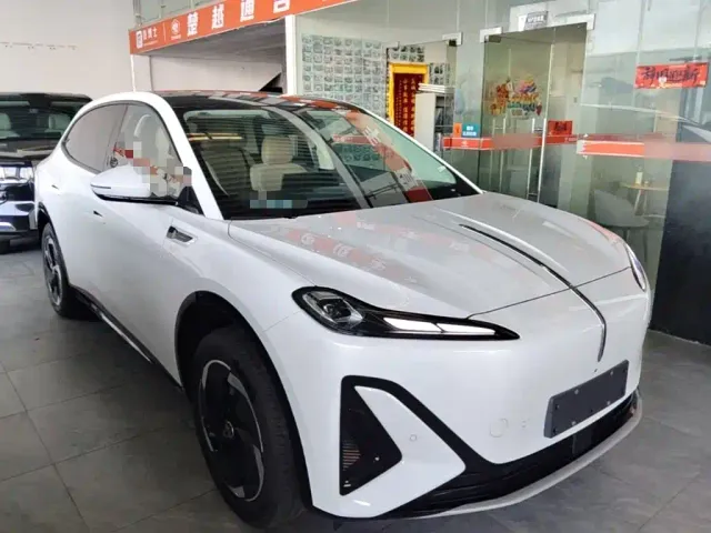 Hongqi Tiangong 06 — Фото автомобиля 3